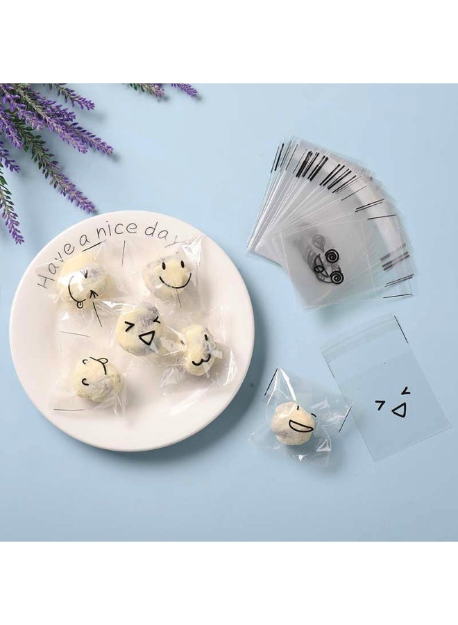 RTYY 100 كيس لاصق ذاتي للبسكويت، أكياس سيلوفان قابلة لإعادة الإغلاق، أكياس بلاستيكية مزينة بتعبيرات لطيفة لخبز البسكويت والحلوى، أكياس بلاستيكية شفافة للحلويات، أكياس تغليف فردية للحلوى، أكياس سيلوفان لتوزيعات الحفلات، لتغليف البسكويت والشوكولاتة والوجبات الخفيفة والمخبوزات (10 × 10 سم). - Image 2